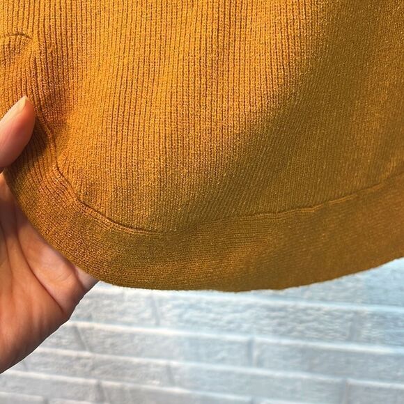 Cyrus Mustard/Gold Cowl Neck Sweater Size Large - Picture 8 of 12
